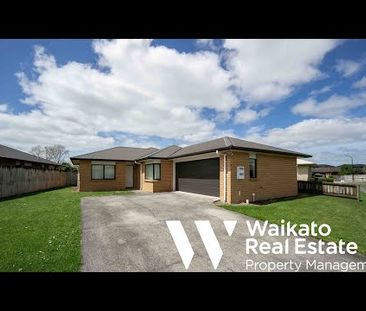 Tidy Four Bedroom Home - Photo 5