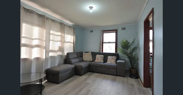 Prime Westmead Location – Spacious Home with Unit-Style Convenience - Photo 1