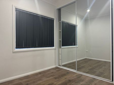 3 BEDROOMS IN BONNYRIGG - Photo 4