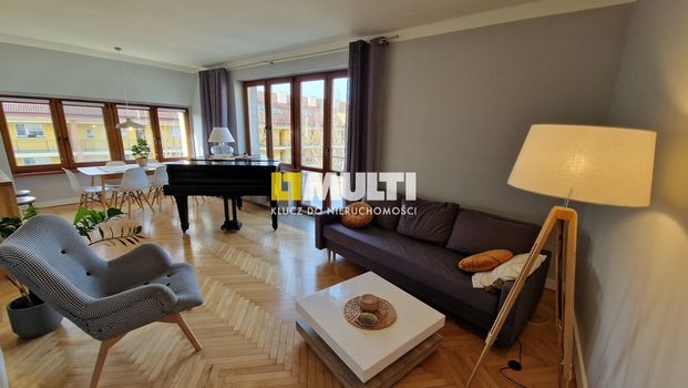 Stylowe mieszkanie na Starym Mieście - 2 pok - Zdjęcie 1