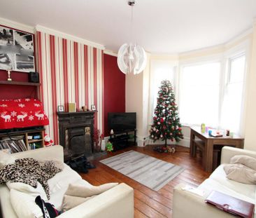 2 bedroom ground floor maisonette to rent - Photo 6