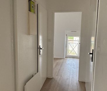 Location Appartement 2 pièces 47m² - Photo 5