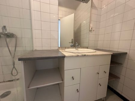 Location Appartement 3 pièces 73m² TULLE 19000 - Photo 4