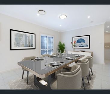 MODERN FAMILY HOME IN PRIZED LOCATION! - Photo 4