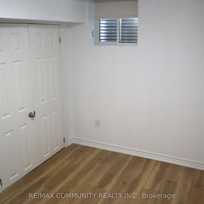 3254 Cambourne Crescent #Basement - Photo 1