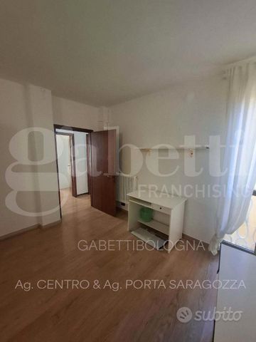 Via SAN VITALE - BOLOGNA - TRILOCALE - Photo 2