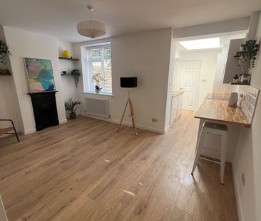 1 Bed Flat, Rugby Place, BN2 - Photo 2