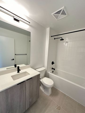 For Lease - 2495 Eglinton Avenue Unit# 606, Mississauga, Ontario - Photo 4