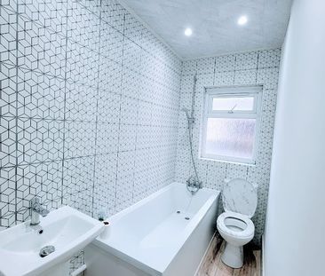 2 Bed Terraced House, Joule Street, M9 - Photo 3