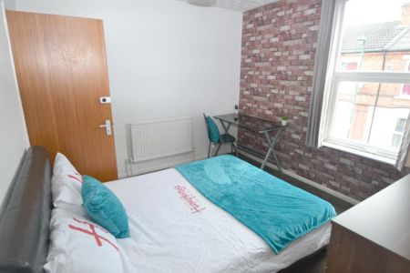 2 bedroom detached house to rent - Photo 5