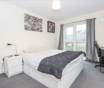 Fleming Place, Bracknell, RG12 - Photo 5