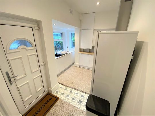 3 bedroom terraced house to rent - Photo 1