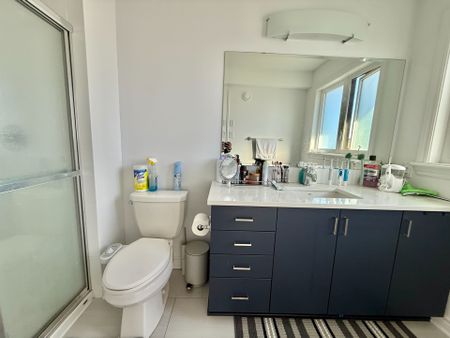 For Lease - 1000 EIDER Street, Blossom Park - Airport and Area, Ontario - Photo 4