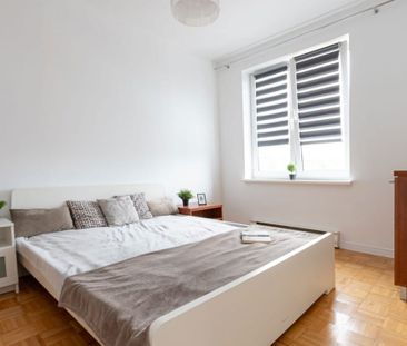 Dużo zieleni, ochrona, garaż i komórka w cenie! 63.7 m² - Photo 6