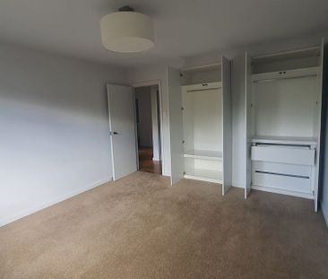Warm and Sunny Roslyn Apartment - Ready for You. - Photo 2