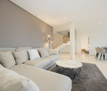 Atico en alquiler en Malaga - Photo 4