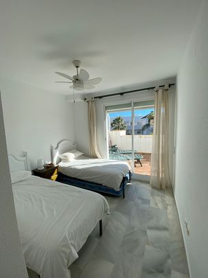 Penthouse Duplex in Estepona - Photo 1