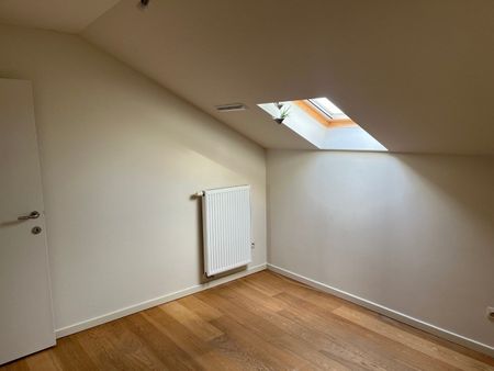 2 slpk-appartement met ondergrondse staanplaats - Foto 3