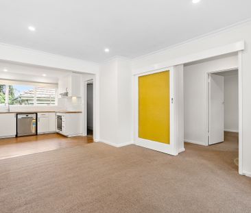 2/13 Poplar Street, Box Hill VIC 3128 - Apartment For Rent | Domain - Photo 2