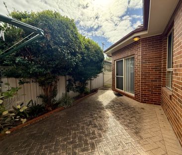 Low-Maintenance Villa Just Moments from The Junction Village - Photo 3