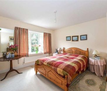 Marden Way, Petersfield, Hampshire, GU31 - Photo 5