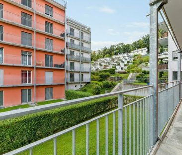 "Grosszügige und moderne Wohnung" - Photo 4