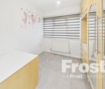 3 bedroom terraced house to rent - Photo 5