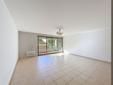 Appartement T4 près de LAMBESC à louer - Photo 2