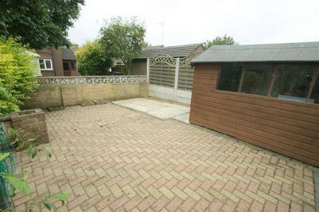 Kingfisher Way, Alwoodley, Leeds, LS17 - Photo 2