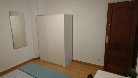 Calle Cataluña, Getafe, Community of Madrid 28903 - Photo 3