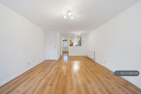 3 bedroom terraced house to rent - Photo 3