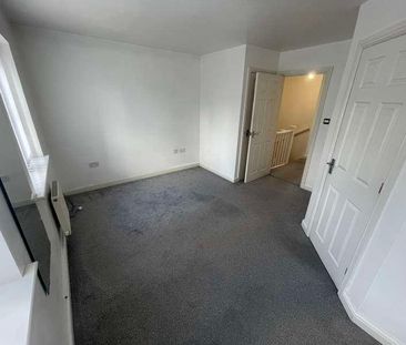 Kesteven Road, West Bromwich, B71 - Photo 4