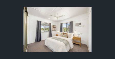 Just Perfect, Very Neat and Tidy Home With Sheds - Photo 4