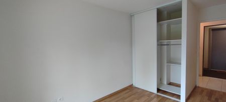 Location Appartement 3 pièces 63m² NANTES 44000 - Photo 2