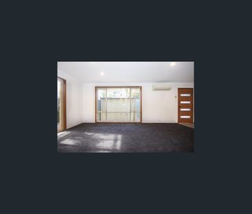 Spacious Home in Private Position - Photo 2