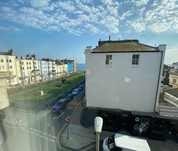 2 Bed Flat, St. James's Street, BN2 - Photo 2