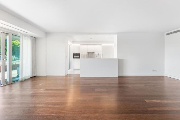 2 Bedroom Apartment with swimming pool, Monte Estoril, Cascais - Foto 1
