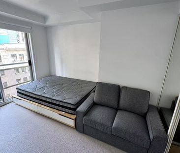 Unfurnished 1B/1B Apartment in the Heart of Melbourne CBD - Photo 1