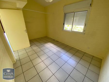 Location Maison 4 pièces 120m² LA POSSESSION 97419 - Photo 2