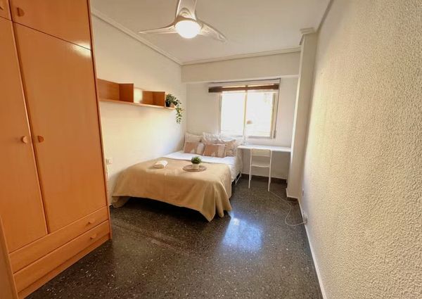 Carrer de lEsperança, Valencia, Valencian Community 46035