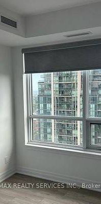 Hurontario And Elm Dr Luxurious 2Bdrm Corner Unit Lrg Windows - Photo 1