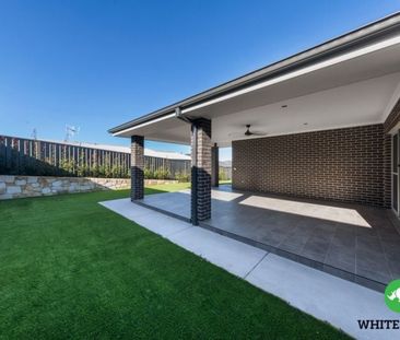 27 Baker Crescent, Googong - Photo 2