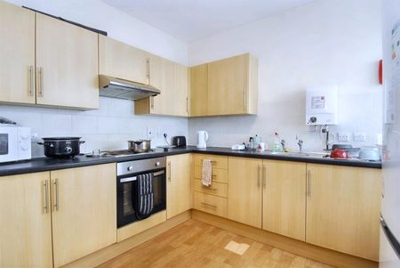 Gilwell Street, Flat 2, Plymouth - Photo 5