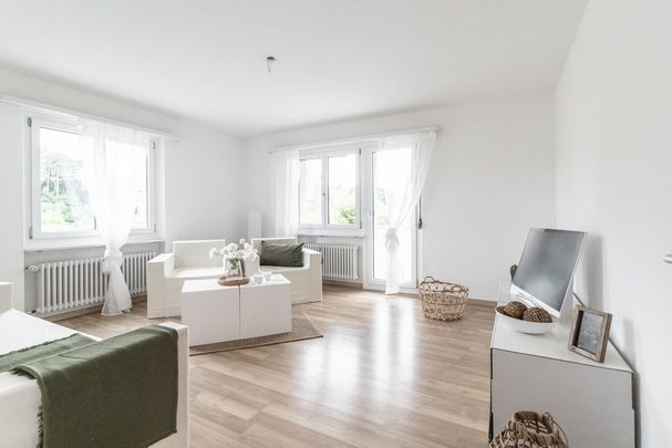 Naturnahe und helle 4 Zimmerwohnung in Melchnau - Photo 1