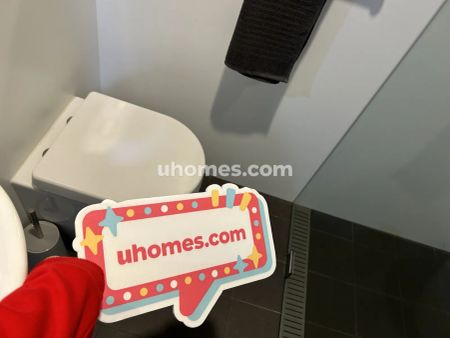 4 Bedroom Apartment - Photo 5