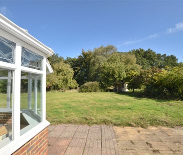 Redehall Road, Smallfield, Horley, Surrey, RH6 - Photo 1