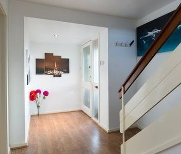 Room in a Shared House, Niall Close, B15 - Photo 4