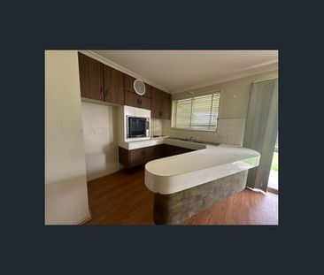 Spacious 3-Bedroom Family Home for Rent in Doonside - Photo 2