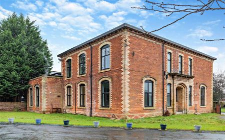 Elegant, one-bedroom luxury apartment is situated within a beautifully renovated period building in Cheadle Hulme. - Photo 2