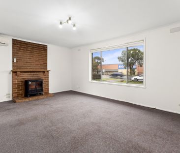 Freshly Updated Family Home in a Prime Central Location - Photo 1